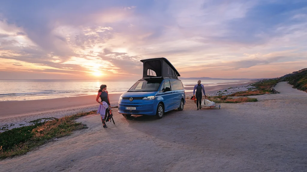 Calfornia Beach mit Camper Ausbau